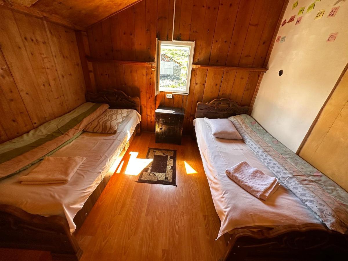 Guesthouse Angelina Ushguli Exterior foto